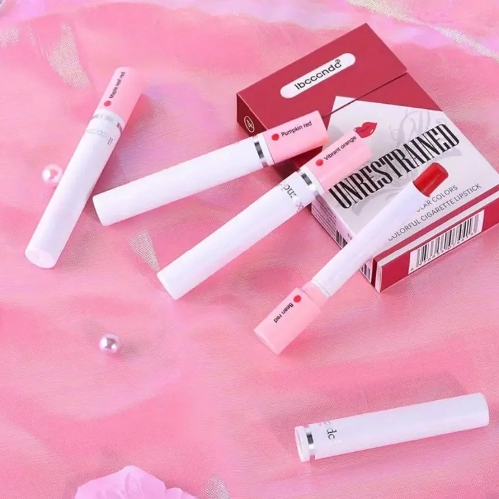 NWT Pack of 4 Cigarette Lipsticks - Picture 3 of 8